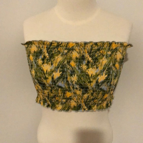 Teens Top - Picture 1 of 6